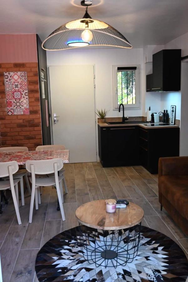 Appartement Cosy & Moderne A 180M De La Plage Sanary-sur-Mer Buitenkant foto